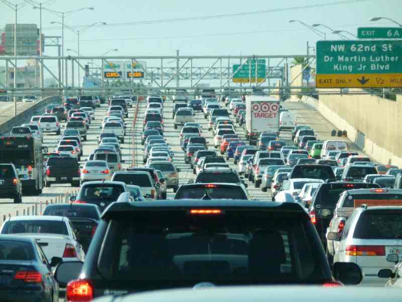 Safe Driving Tips Traffic Jam